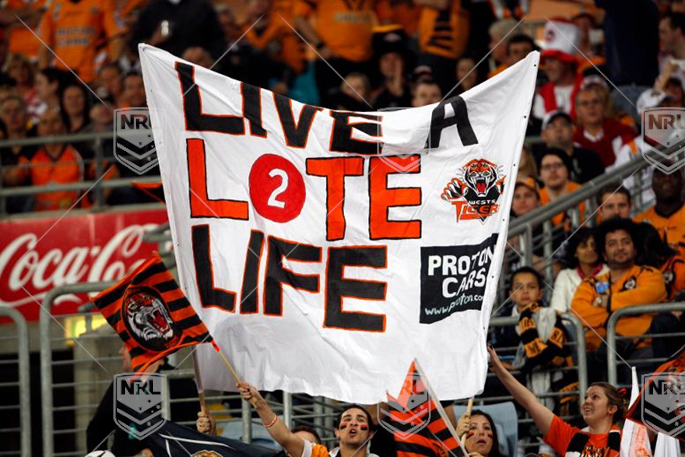 NRL 2010 PF St. George Illawarra Dragons v Wests Tigers - Tigers Fans