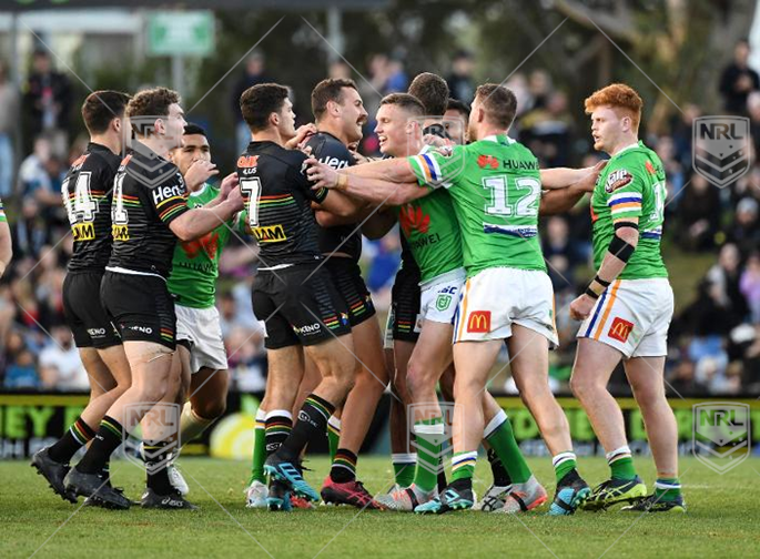 NRL 2019 RD19 Penrith Panthers v Canberra Raiders - Fight, Mele