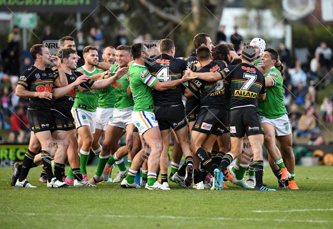 NRL 2019 RD19 Penrith Panthers v Canberra Raiders - Fight, Mele