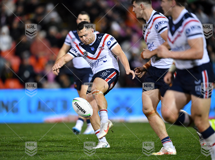 NRL 2021 RD15 Penrith Panthers v Sydney Roosters - Lachlan Lam, kick