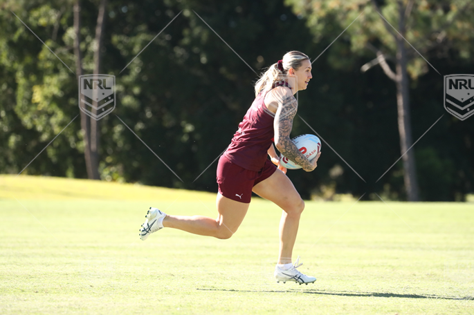 2022 Queensland Womens Training - Julia Robinson